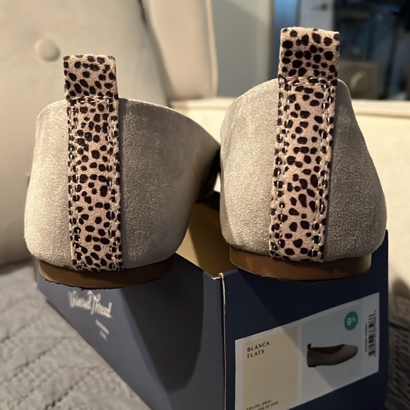 Blanca Flats, size 9 1/2, gray, like new! - Picture 3 of 4